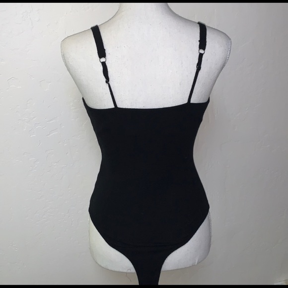 Hollister bodysuit - Picture 2 of 4